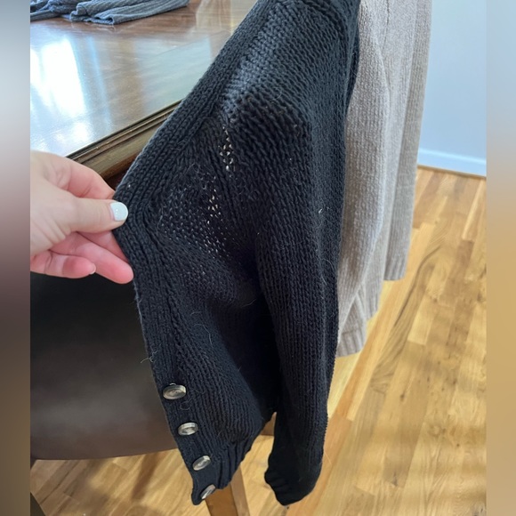 Sweater Bundle - Picture 7 of 8